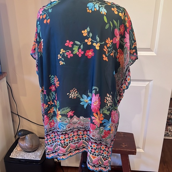 COPY - Johnny Was Silk Tunic - Picture 7 of 15